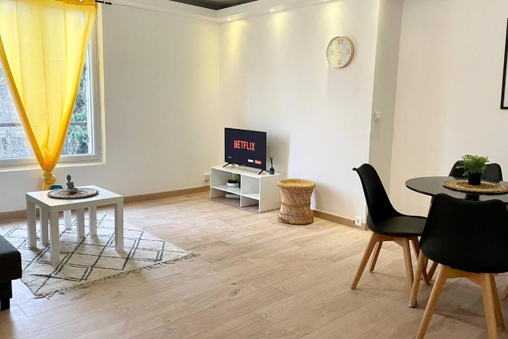 Le Royal Cosy - Spacieux T2 - Proche Chantilly, Paris & Asterix Nogent-sur-Oise Exterior foto